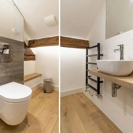 بيت للعطل The Corner At The Heaning Estate *