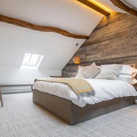 بيت للعطل The Corner At The Heaning Estate *